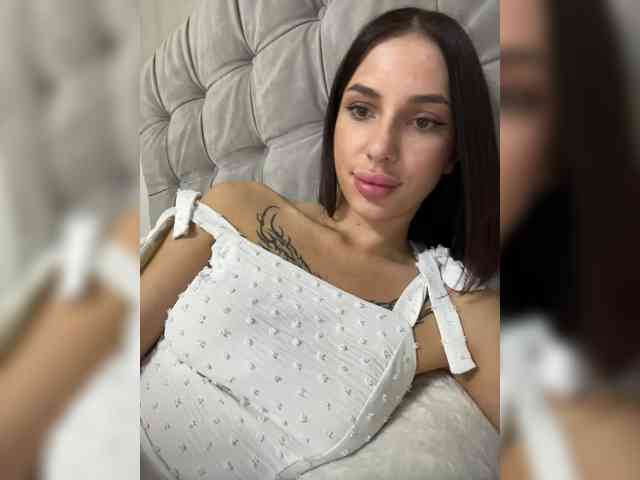 BabyDarii webcam