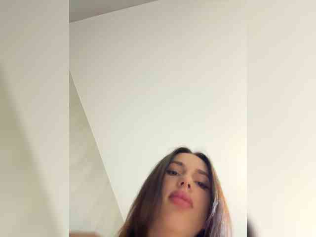 BabyDarii webcam