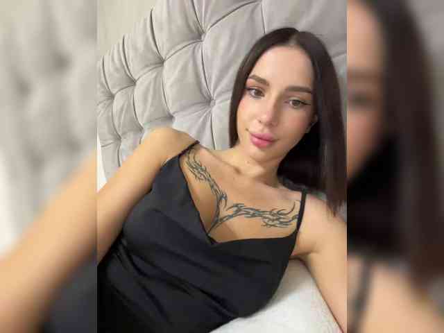 BabyDarii webcam