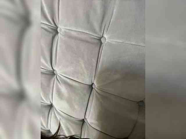BabyDarii Sex Cam Show
