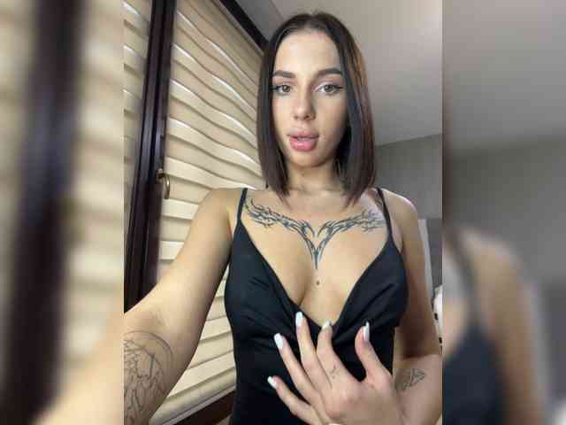 BabyDarii Sex Cam Show
