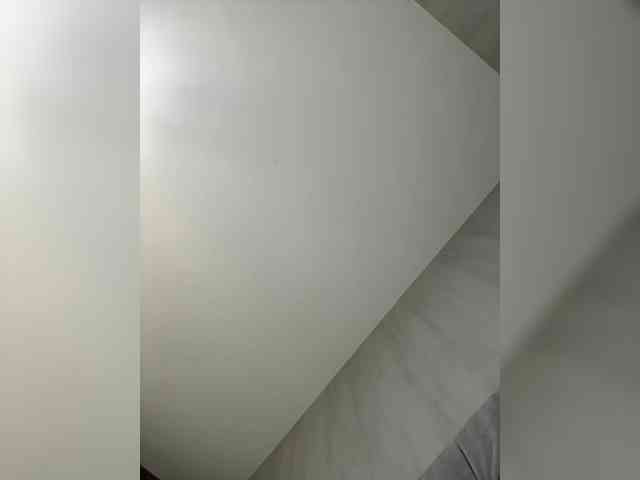 BabyDarii webcam
