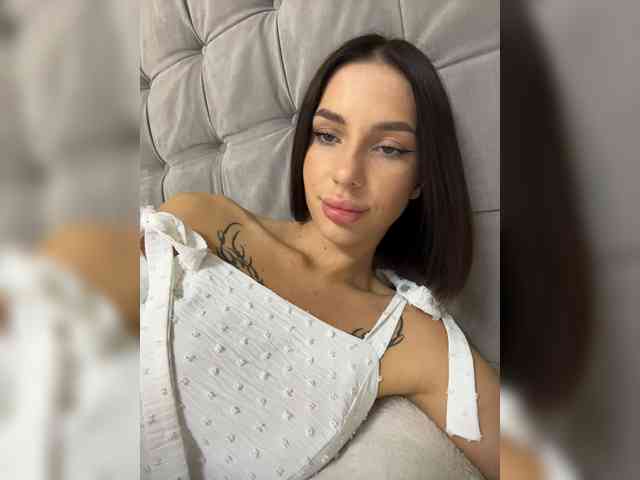 BabyDarii webcam