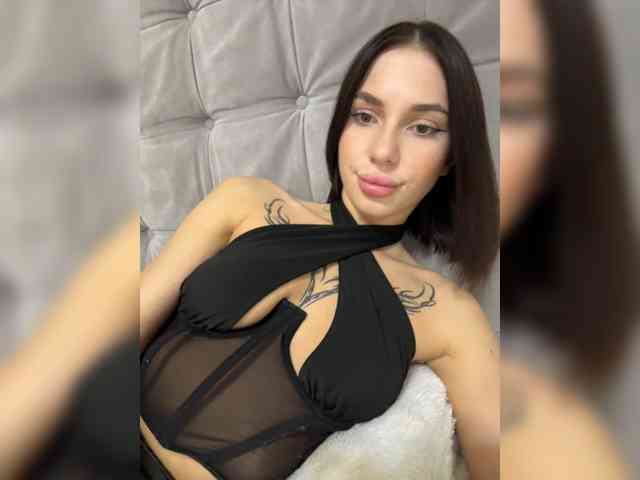 BabyDarii webcam