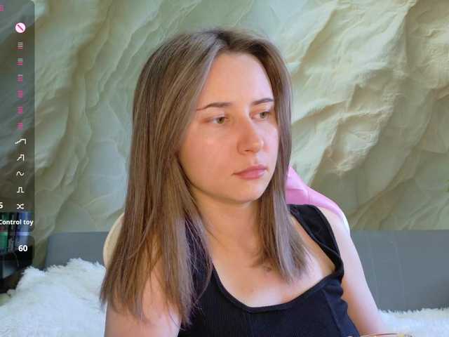 Alisa21-1 live cam on BongaCams