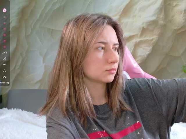 Alisa21-1 live webcam show