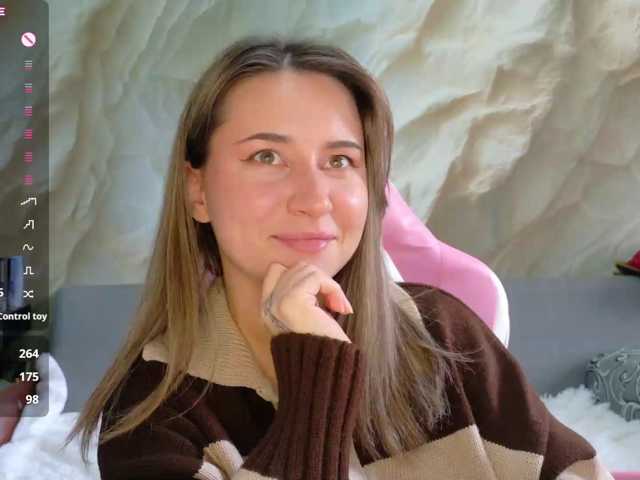 Alisa21-1 live cam on BongaCams