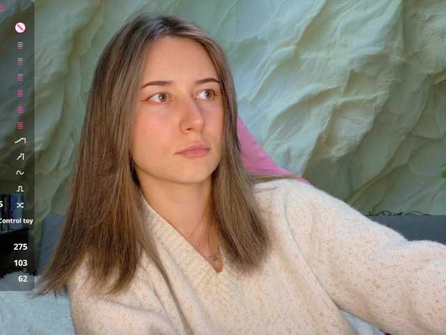 Alisa21-1 live cam on BongaCams