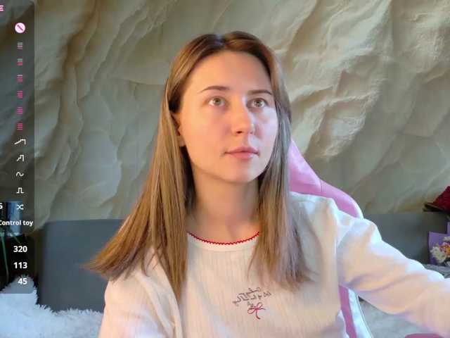 Alisa21-1 live cam on BongaCams