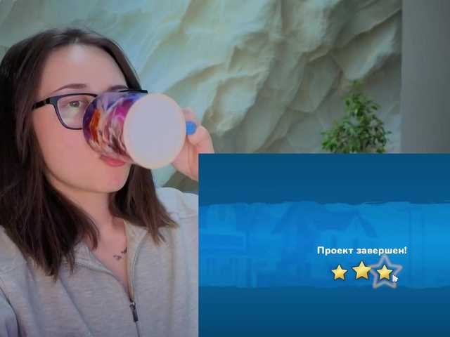 Alisa21-1 live cam on BongaCams
