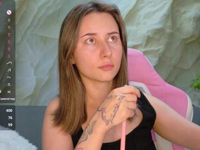 Alisa21-1 live cam on BongaCams