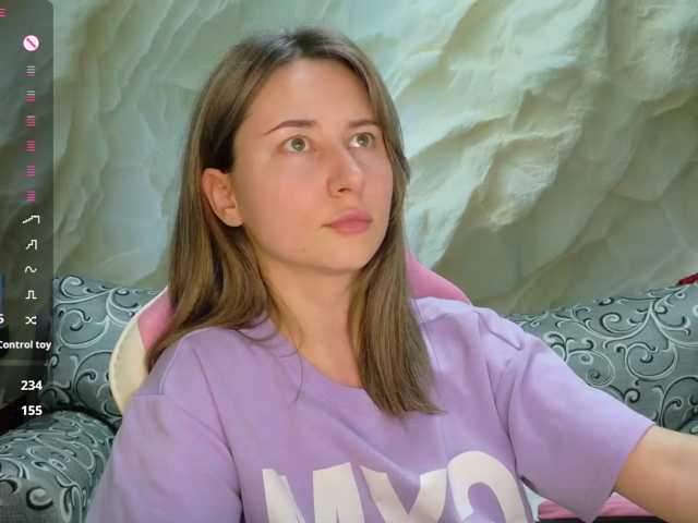 Alisa21-1 live cam on BongaCams