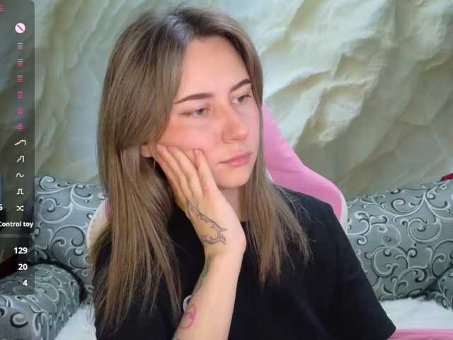 Alisa21-1 live cam on BongaCams