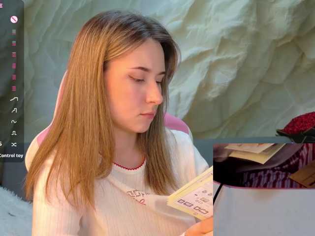 Alisa21-1 live cam on BongaCams