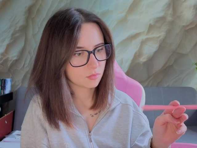 Alisa21-1 live cam