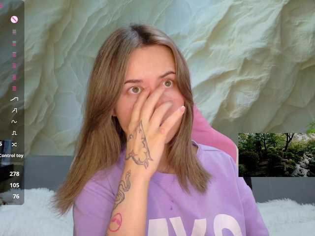 Alisa21-1 live cam on BongaCams