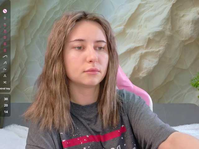 Alisa21-1 live webcam show