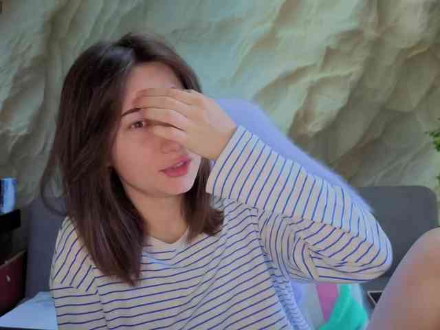 Alisa21-1 Live Webcam on BongaCams
