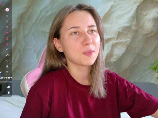 Alisa21-1 Live Webcam on BongaCams
