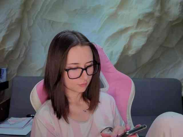 Alisa21-1 Alisa21-1