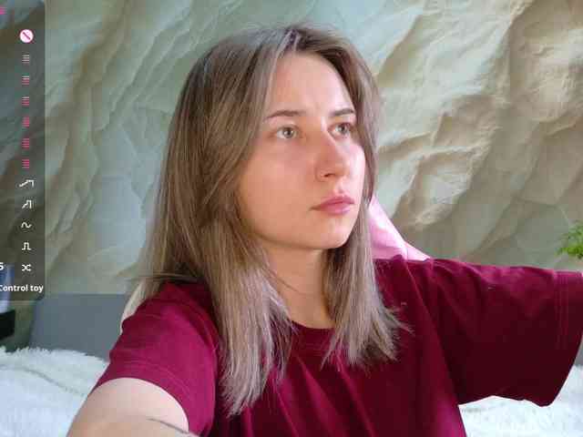 Alisa21-1 Live Webcam on BongaCams