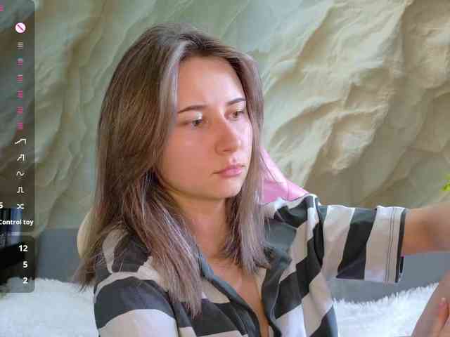 Modelo: Unearthly