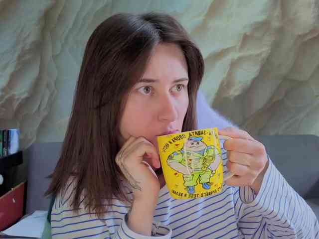 Alisa21-1 Live Webcam on BongaCams