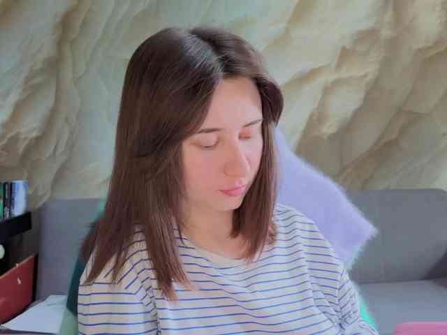 Alisa21-1 Live Webcam on BongaCams