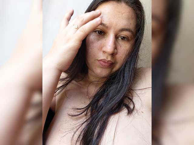 victoria121 live cam on BongaCams