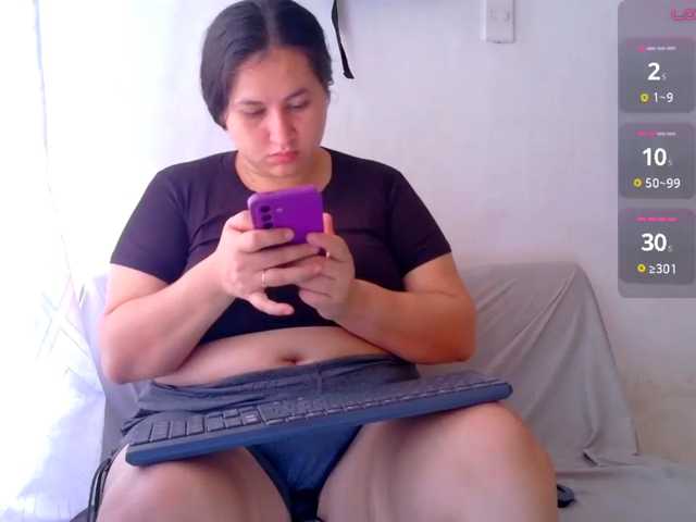 victoria121, en directo ahora en BongaCams