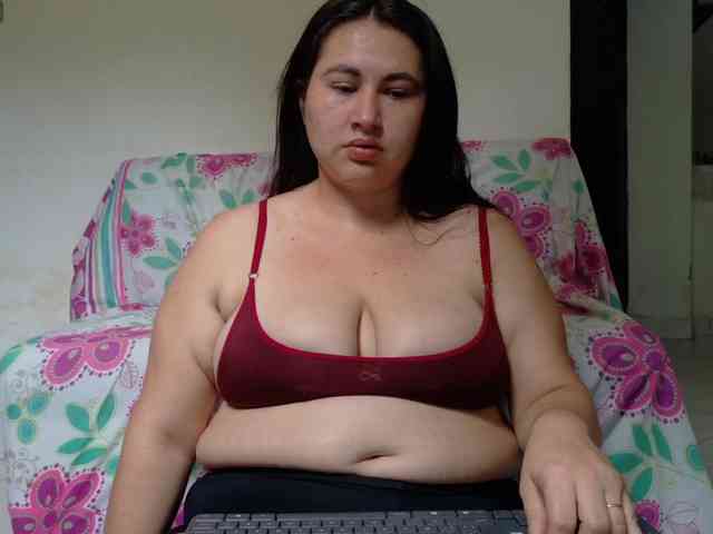 victoria121 webcam