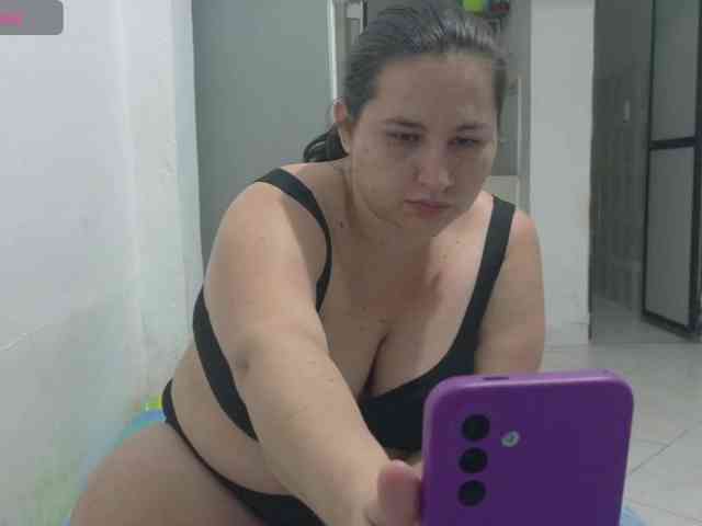 victoria121 webcam