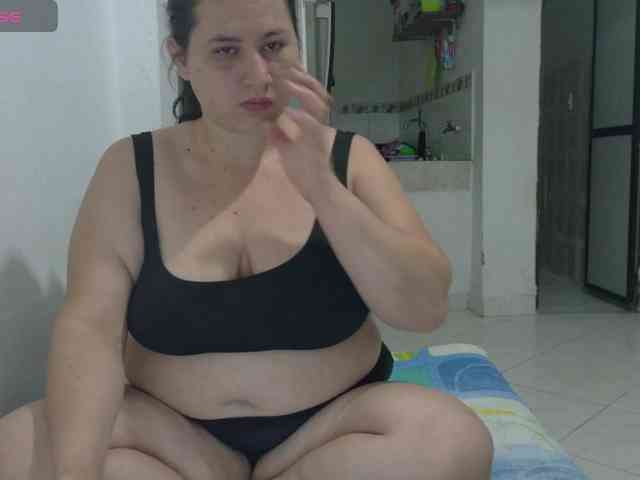 victoria121 webcam