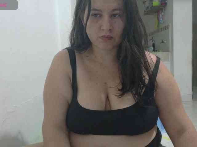victoria121 webcam