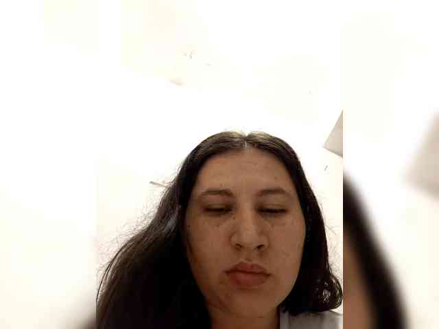 victoria121 webcam