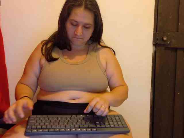 victoria121 webcam