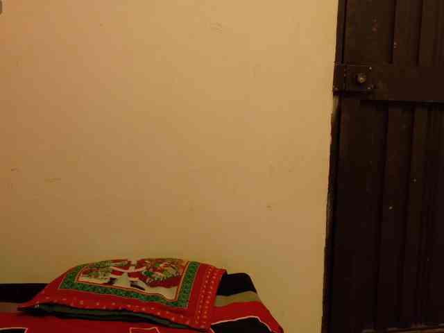victoria121 webcam
