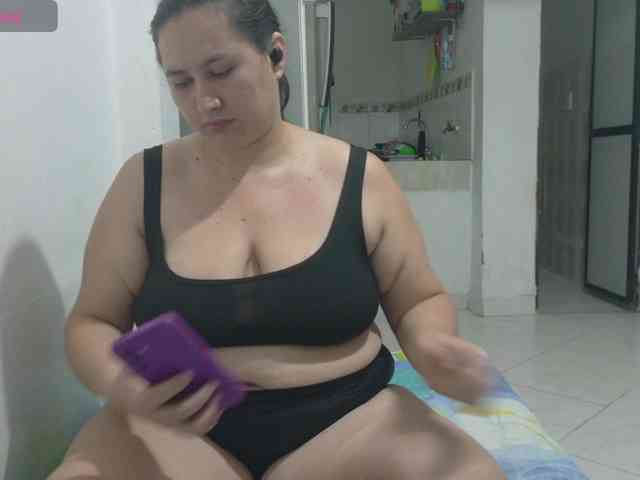 victoria121 webcam