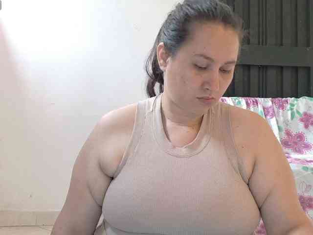 victoria121 webcam