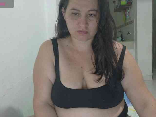victoria121 webcam
