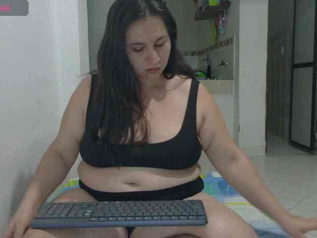 victoria121 webcam