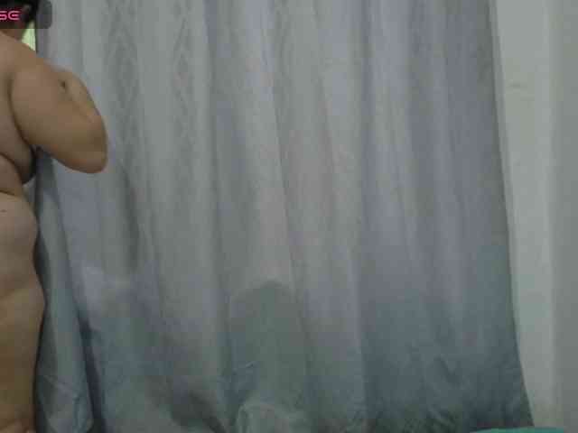 victoria121 webcam