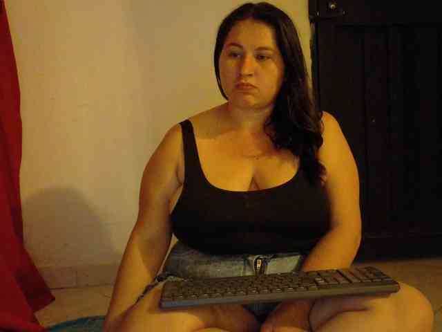 victoria121 webcam