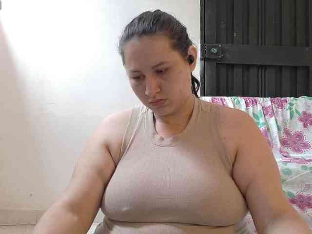 victoria121 webcam