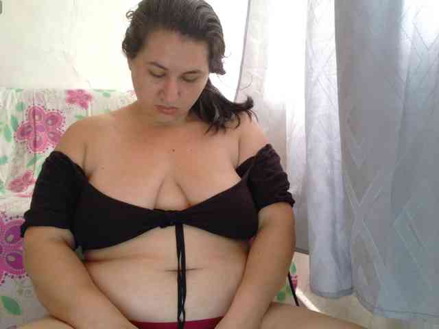 victoria121 webcam