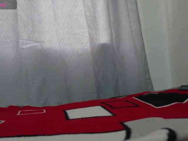 victoria121 webcam