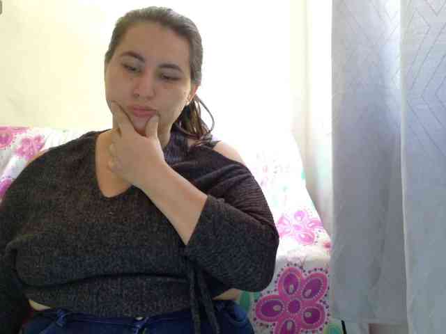 victoria121 webcam