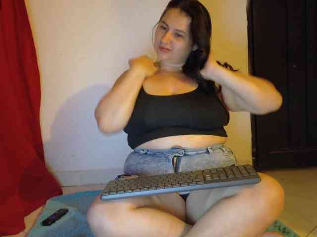 victoria121 webcam