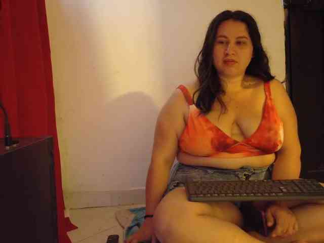 victoria121 webcam