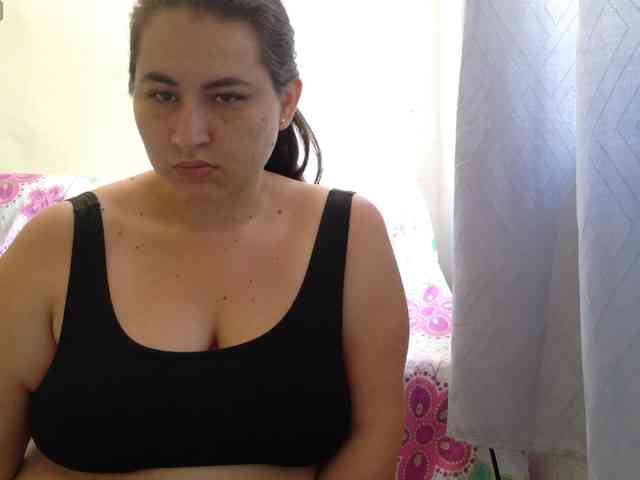 victoria121 webcam